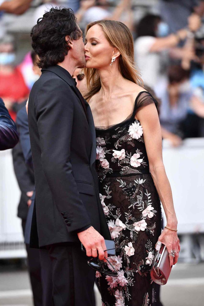 Adrien Brody And Georgina Chapman Share A Kiss At Cannes